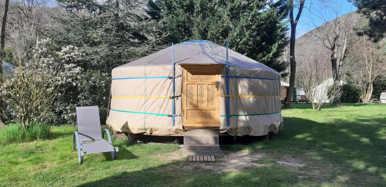 Camping Ushuaia Villages Le Viaduc Arlebosc Dış mekan fotoğraf
