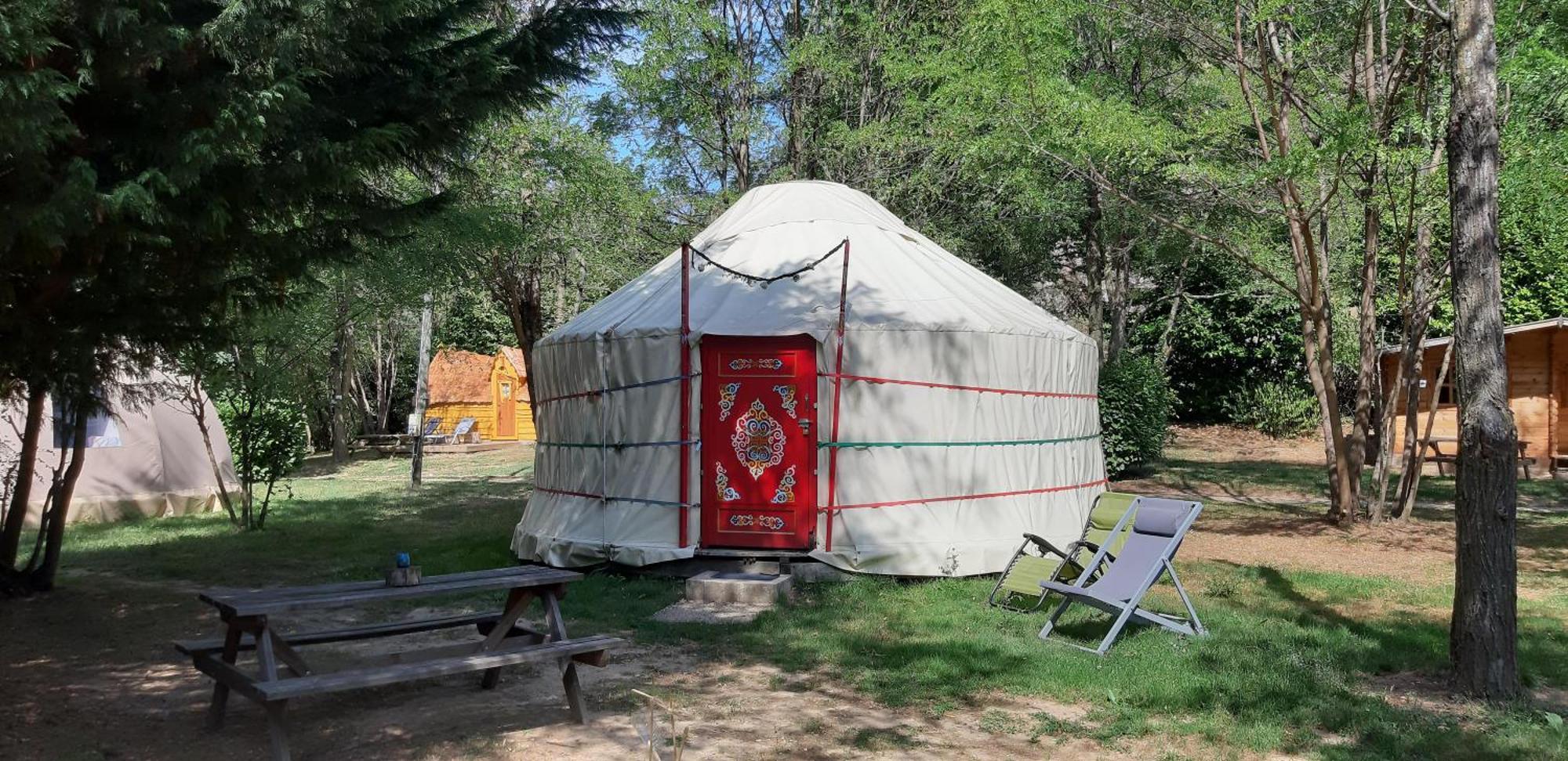 Camping Ushuaia Villages Le Viaduc Arlebosc Dış mekan fotoğraf