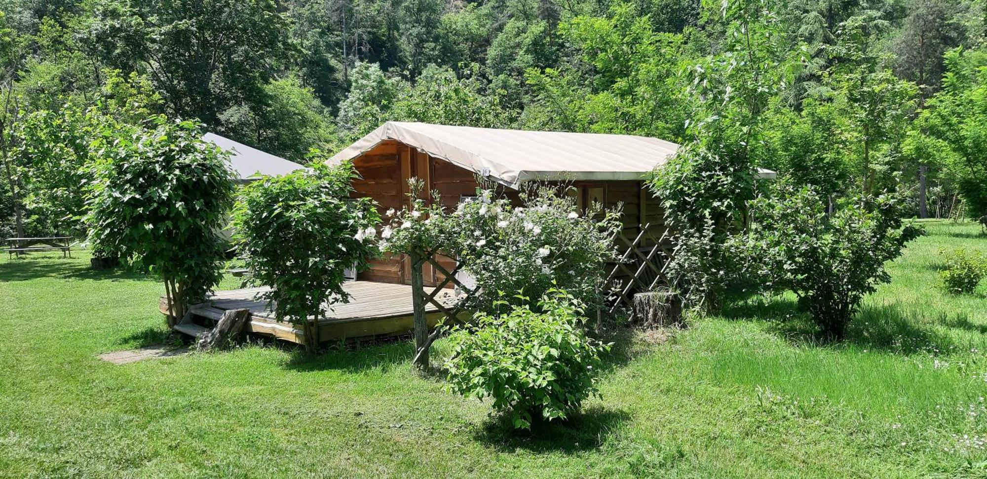 Camping Ushuaia Villages Le Viaduc Arlebosc Dış mekan fotoğraf