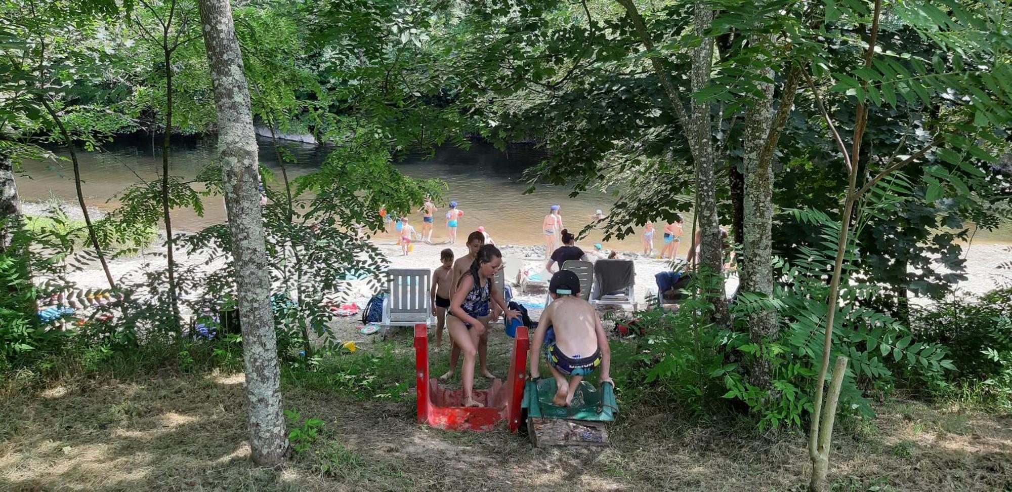 Camping Ushuaia Villages Le Viaduc Arlebosc Dış mekan fotoğraf