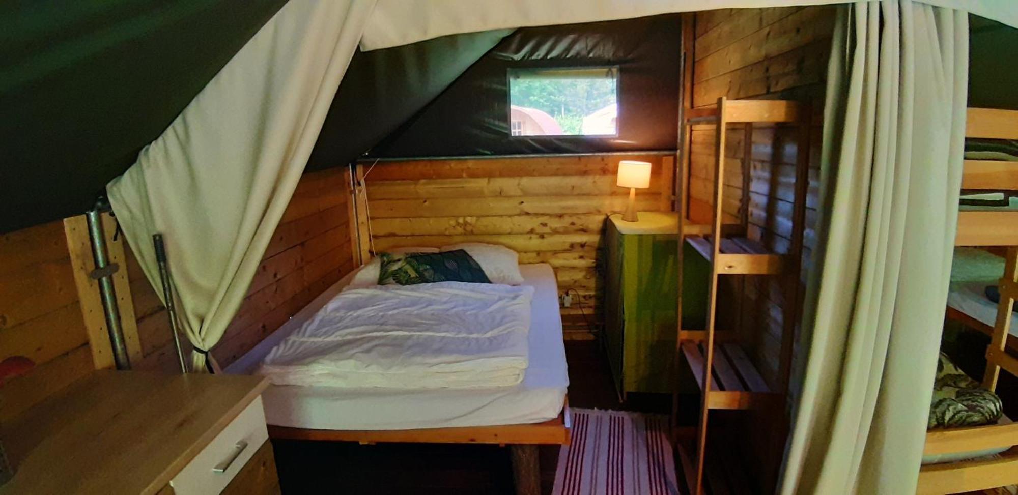 Camping Ushuaia Villages Le Viaduc Arlebosc Dış mekan fotoğraf